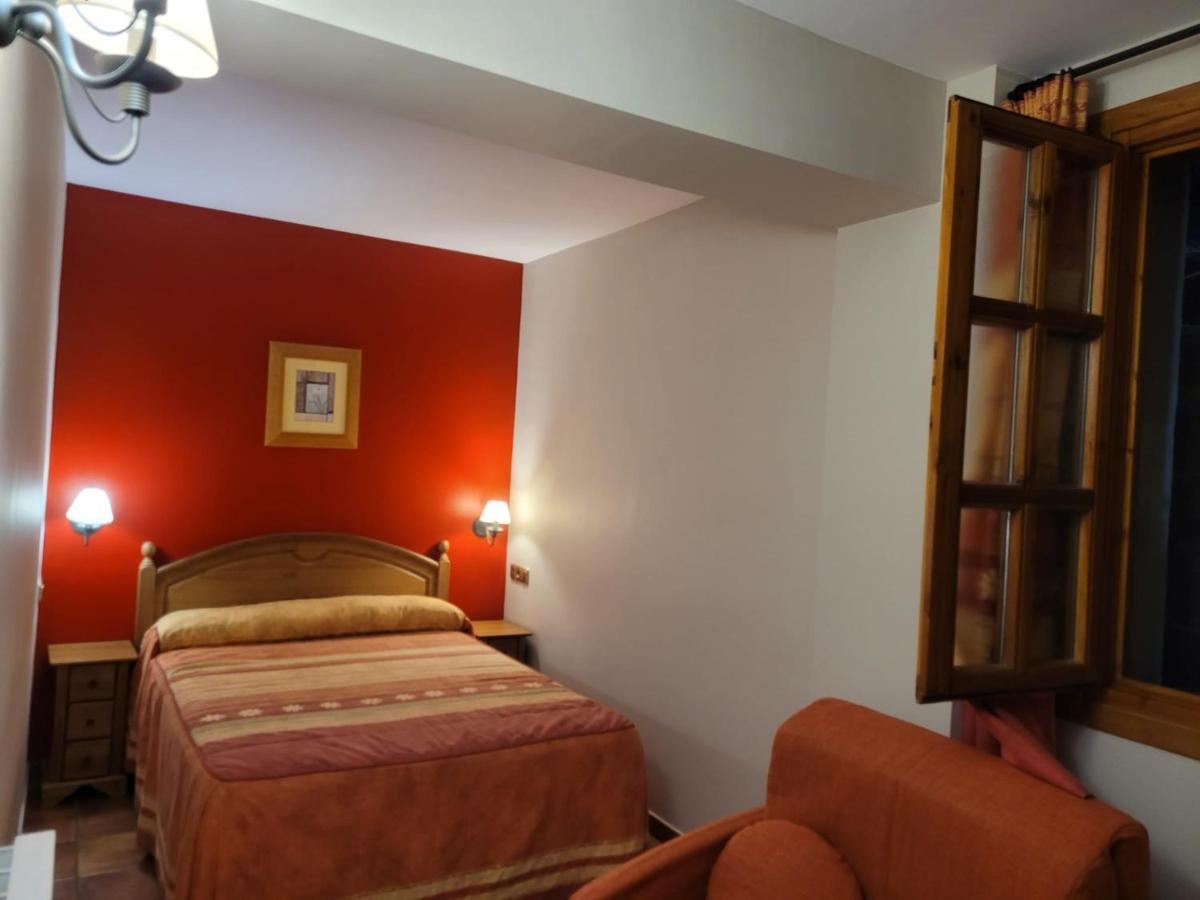 Apartamentos Casa Espanol ブロト エクステリア 写真