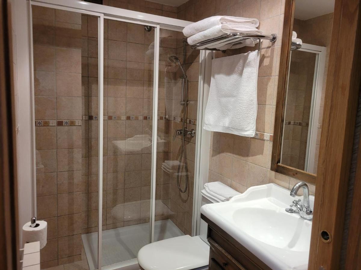 Apartamentos Casa Espanol ブロト エクステリア 写真